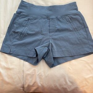 Athleta Trekke North Short